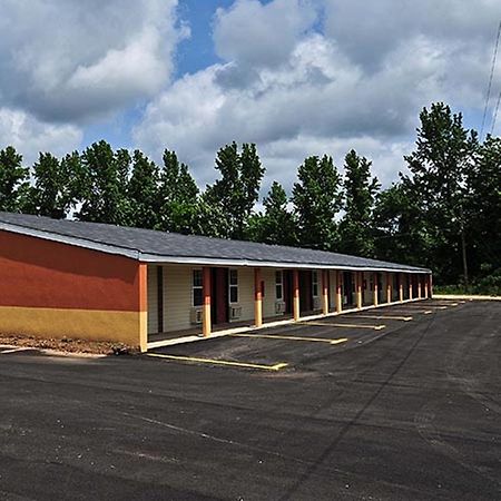 Relax Inn Guin Экстерьер фото